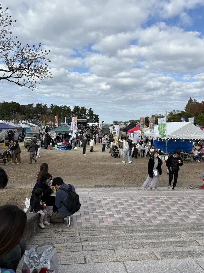 オドフェス2025の会場（小戸公園の芝生広場）